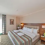 Szálloda Bekdas Deluxe & 4*