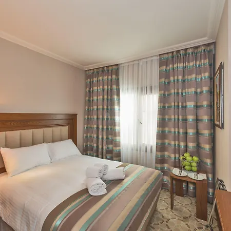 Bekdas Deluxe & Hotel