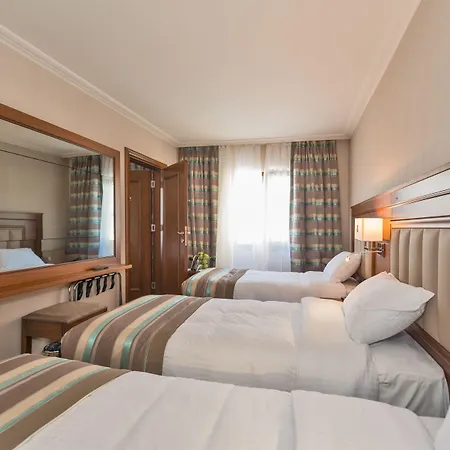 Bekdas Deluxe & Hotel