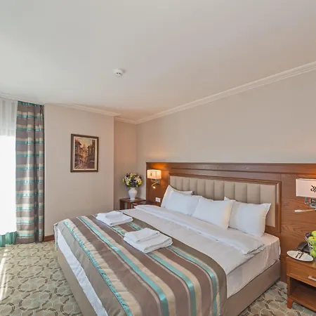 Отель Bekdas Deluxe & 4*